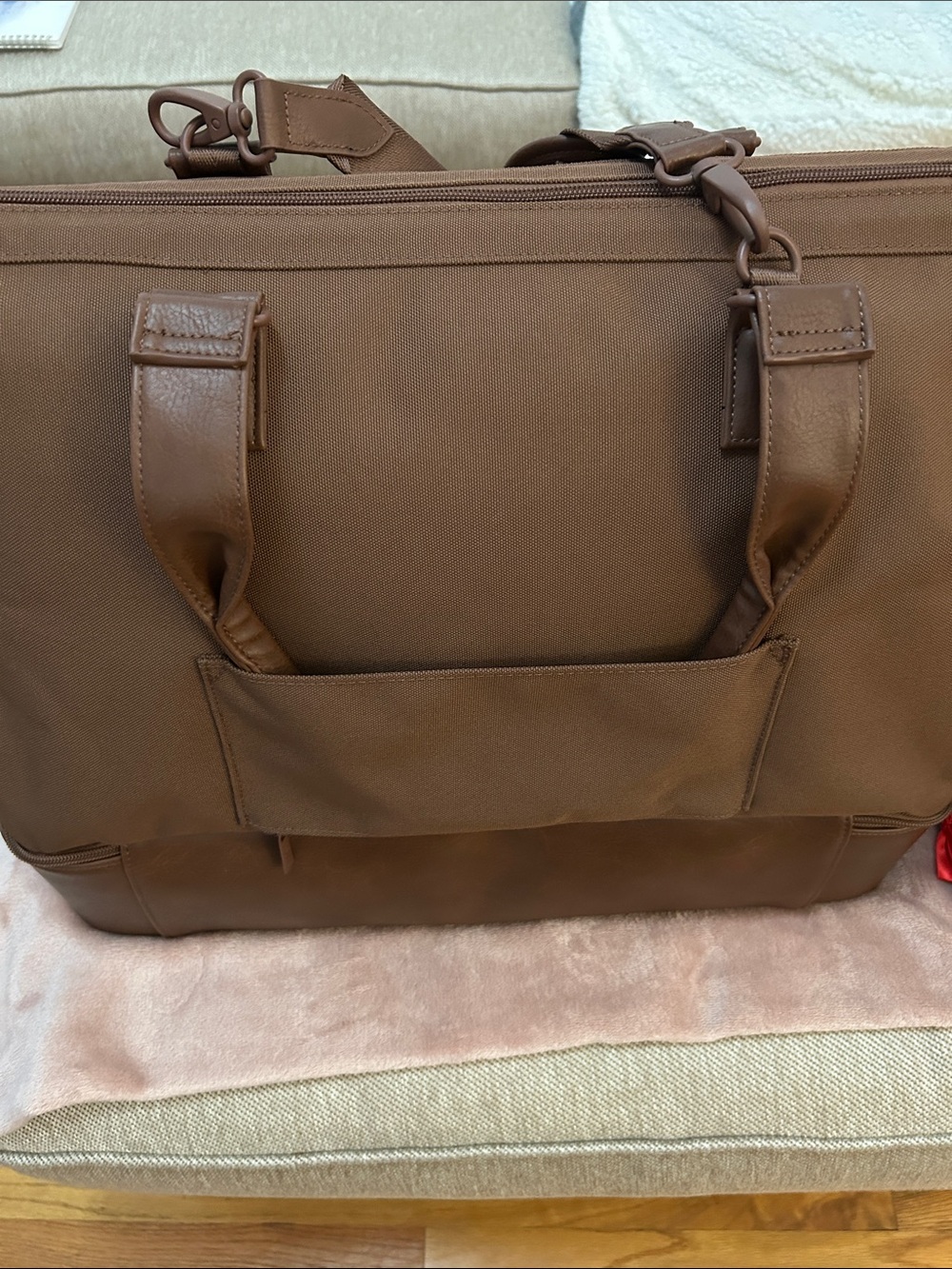 BEIS OG Original Weekender Bag in Maple New with tags